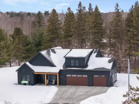 2855 SW 8th St, Grand Rapids, MN 55744