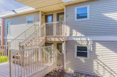 110271 Village Rd, Chaska, MN 55318