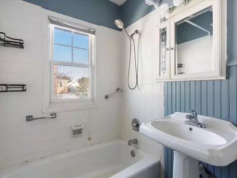 Bath - 223 SW 5th St, Brainerd, MN 56401 photo 1 of 3