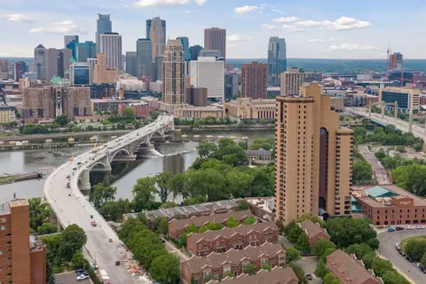 110 Bank St SE #L2601, Minneapolis, MN 55414