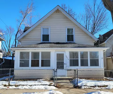 3014 Russell Ave N, Minneapolis, MN 55411