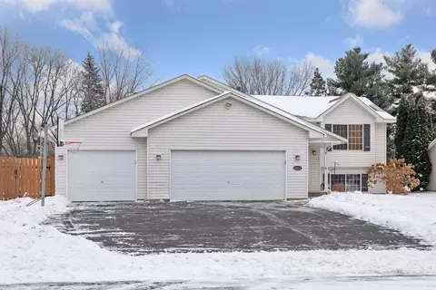 14554 Denver Ct, Rosemount, MN 55068 photo 2