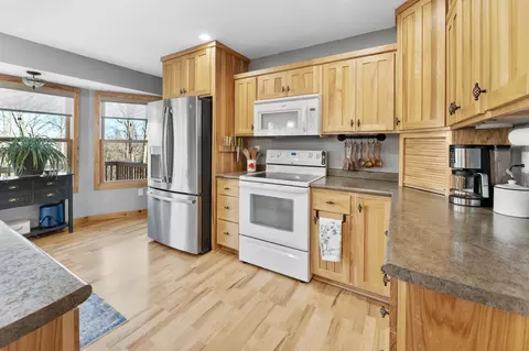 Kitchen - 2828 W River Rd, Mora, MN 55051 photo 3 of 3