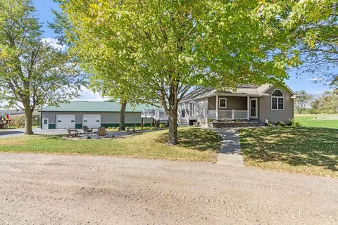 53995 280th Ave, Pine Island, MN 55963
