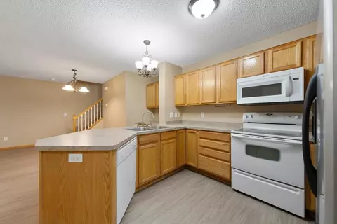 Kitchen - 3010 Pinehurst Dr, Faribault, MN 55021 photo 2 of 5