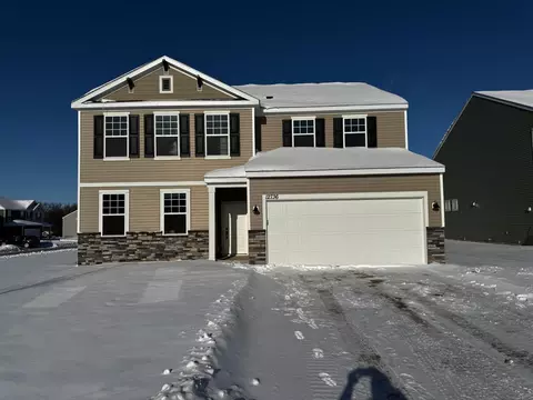 12736 Farnham Ln, Rogers, MN 55374