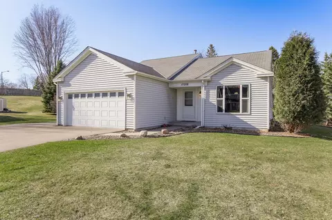17208 Idlewood Way, Lakeville, MN 55044