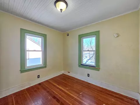 Bedroom - 727 3rd Ave NE, Brainerd, MN 56401 photo 2 of 2