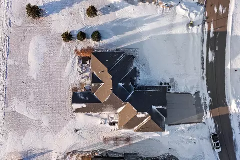 View/Area - 776 Riverbend Rd, Oxbow, ND 58047 photo 4 of 5