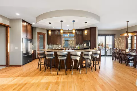 Kitchen - 776 Riverbend Rd, Oxbow, ND 58047 photo 1 of 7