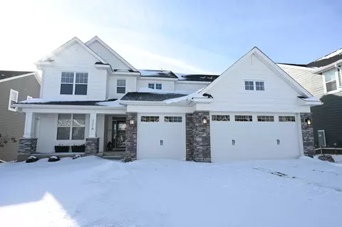 7218 Purple Pkwy, Chanhassen, MN 55317