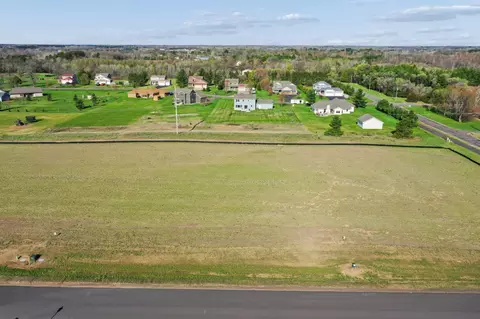 39176 Everton Ave, North Branch, MN 55056