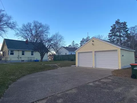 Exterior - 1649 S 6th St, Brainerd, MN 56401 photo 7 of 11