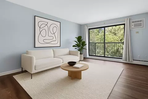 7340 York Ave S # 210, Edina, MN 55435