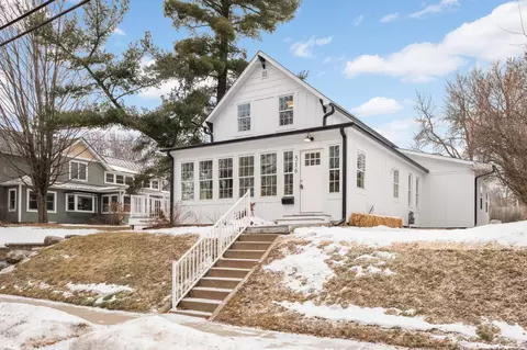 516 Laurel St W, Stillwater, MN 55082
