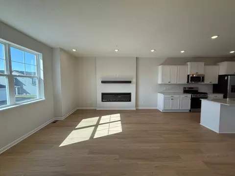 Living - 2906 Kepler Ave NE, Saint Michael, MN 55376 photo 3 of 6