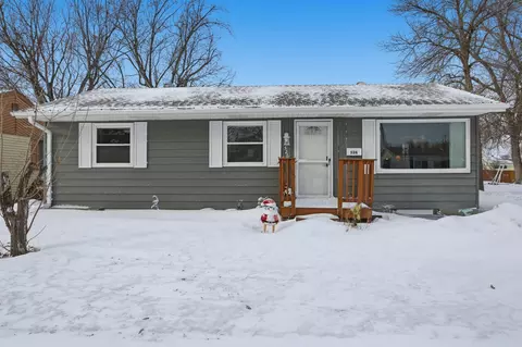 526 3rd Street Ct, West Fargo, ND 58078