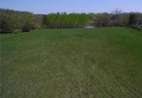 44226 Heinen Ct, Sauk Centre, MN 56378