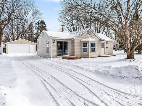 207 Prairie St, Hastings, MN 55033