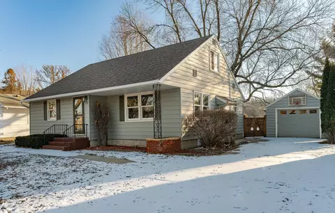 1630 3rd Ave NE, Rochester, MN 55906