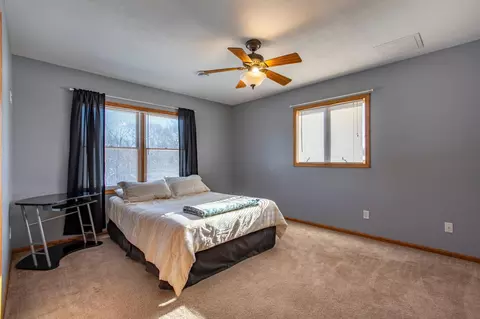 Bedroom - 57618 205th Ave, Plainview, MN 55964 photo 8 of 9