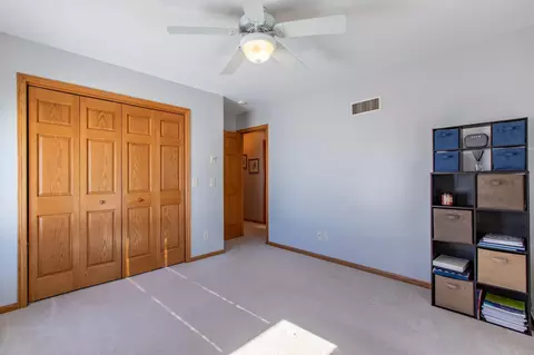 Bedroom - 57618 205th Ave, Plainview, MN 55964 photo 5 of 9