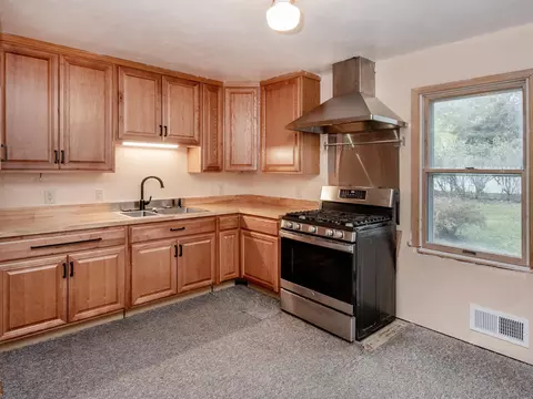 171 Downs Ave, Maplewood, MN 55117 photo 2