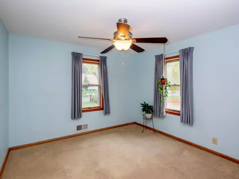 171 Downs Ave, Maplewood, MN 55117 photo 10