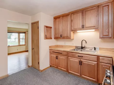 171 Downs Ave, Maplewood, MN 55117 photo 4