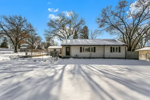 1800 131st Ave NW, Coon Rapids, MN 55448