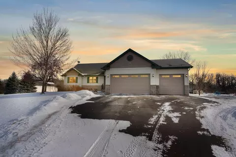30835 141st St NW, Princeton, MN 55371