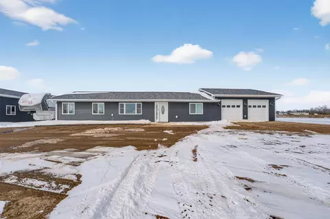 7683 Rolling Meadows Cir, Pine City, MN 55063