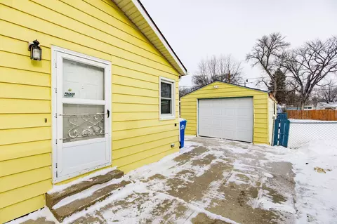 1506 15th St S, Fargo, ND 58103 photo 3