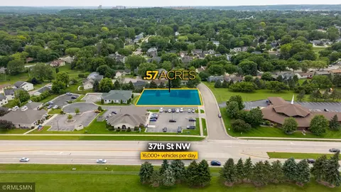 1022 Bel Air Ln NW, Rochester, MN 55901