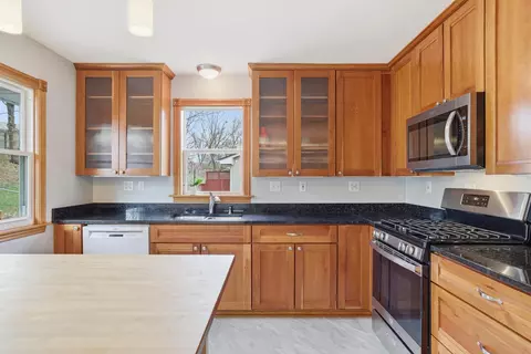 Kitchen - 8433 Morris Cir, Bloomington, MN 55437 photo 2 of 5