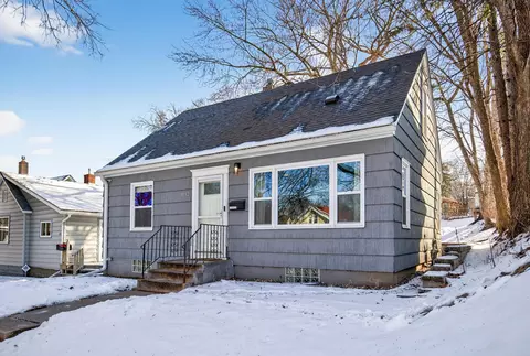 1032 Margaret St, Saint Paul, MN 55106