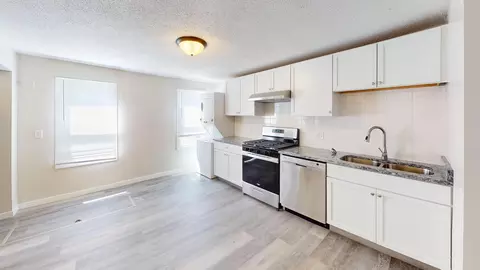 594 Charles Ave, Saint Paul, MN 55103