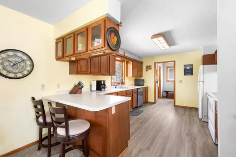 Kitchen - 370 7th St SW, Plainview, MN 55964 photo 1 of 2