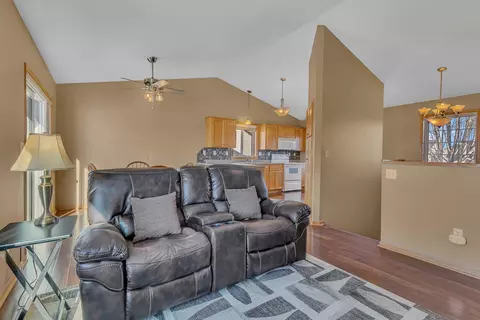 1161 Yellowstone Ave, Saint Cloud, MN 56303 photo 11