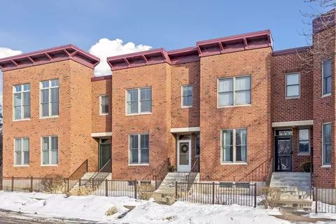 582 Payne Ave, Saint Paul, MN 55130