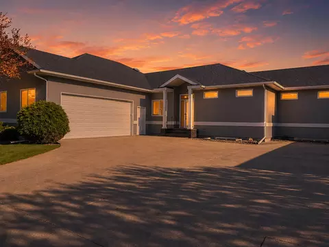 715 Northridge Way, West Fargo, ND 58078