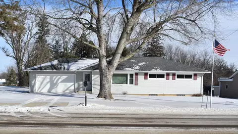 1310 W Richway Dr, Albert Lea, MN 56007