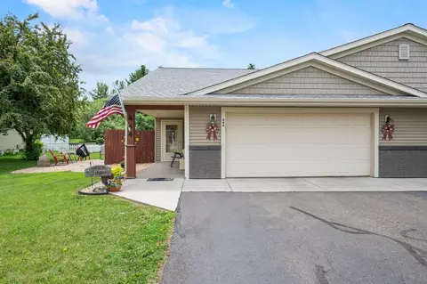 444 Paperjack Dr, New Richmond, WI 54017