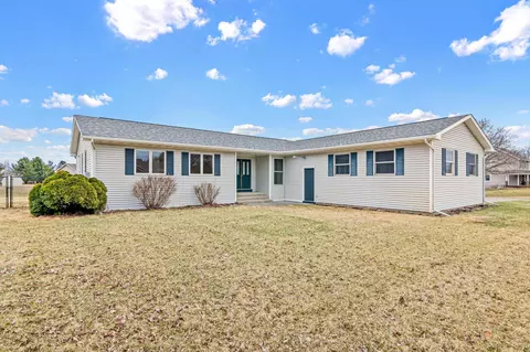 17213 Van Buren St NE, Ham Lake, MN 55304