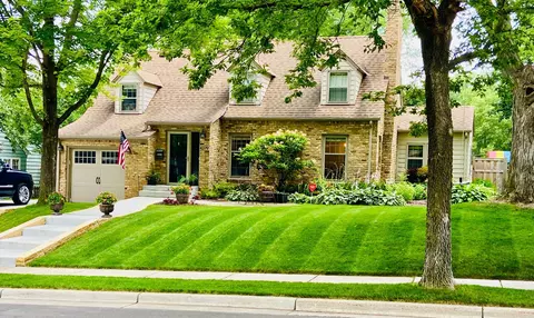 4379 Brook Ave S, Edina, MN 55424