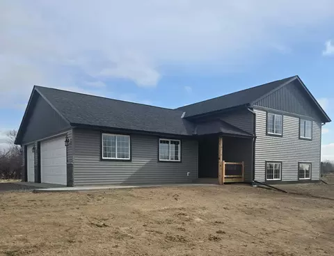 7319 Rolling Meadows Cir, Pine City, MN 55063