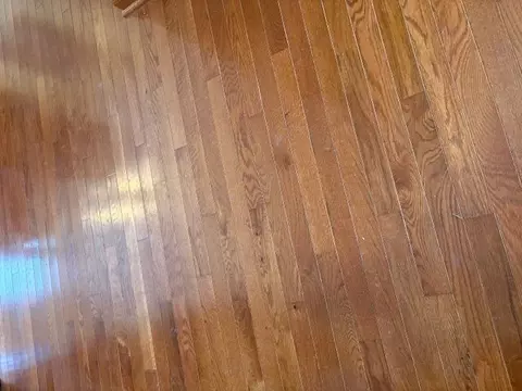 Entry Way - 407 Eichelberger Ave, Montevideo, MN 56265 photo 1 of 2
