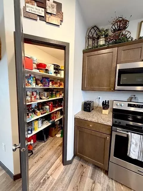 Kitchen - 50742 County Highway 53, Perham, MN 56573 photo 4 of 6