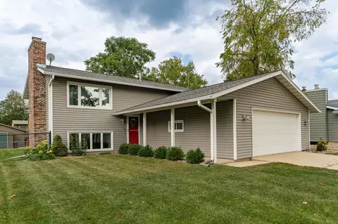 609 17th St SE, Rochester, MN 55904