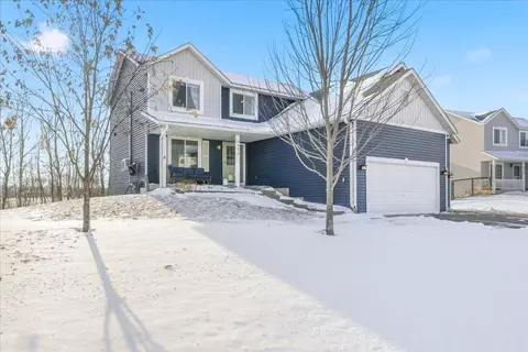 6493 207th St N, Forest Lake, MN 55025